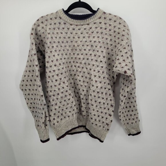 Woolrich womens XL pullover sweater long sleeve round neck heart graphics - Picture 9 of 9